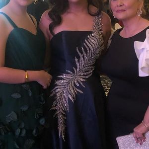 TERANI blue one shoulder gown